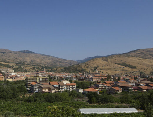 Randazzo, borgo medievale alle pendici dell'Etna.